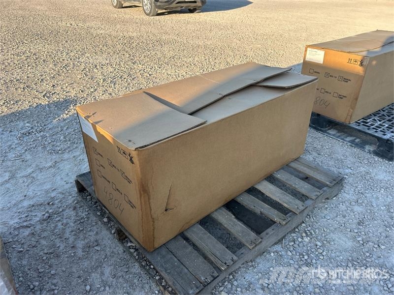 AM Tank 29 gal Portable Poly Fuel Tank (Unused) Kraftstoff- und Zusatzstoffbehälter