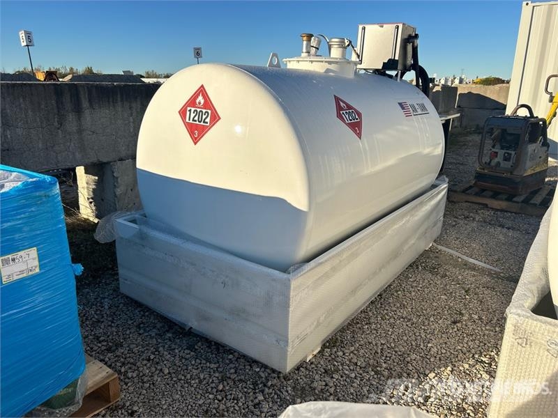 AM Tank 500 490 gal Skid Mounted Steel Diesel Fuel Ta Fuel and additive tanks