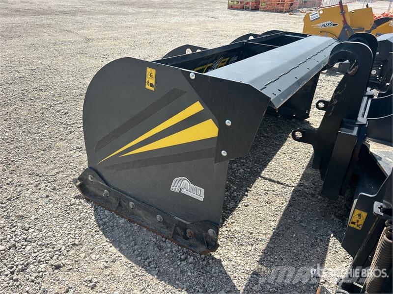 AMI B0500 96 in Skid Steer Snow Pusher Hóeltakarítók