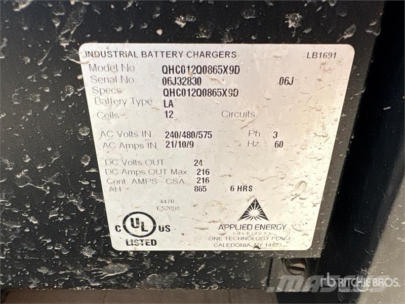 Applied LT2-12-85O Battery Charger Laturit