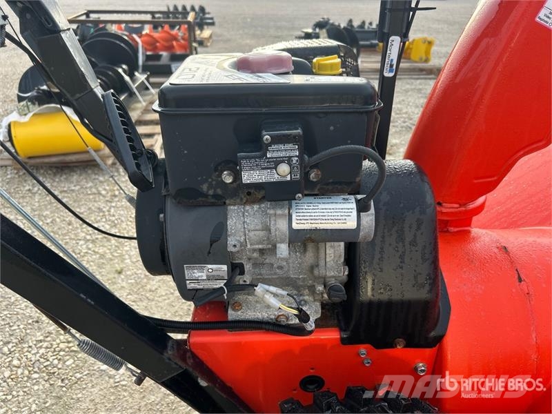Ariens ST36DLE 36 in Walk-Behind Pneumatic Snow Blower Snežne freze