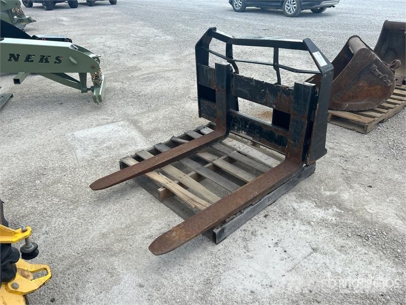Arrow F5300 48 in Skid Steer Forks Forks