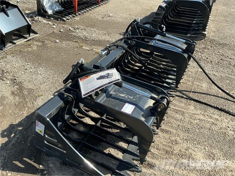 Arteer RGB-84W 84 in Rock Skid Steer Grapple Bucket (Unus Garras