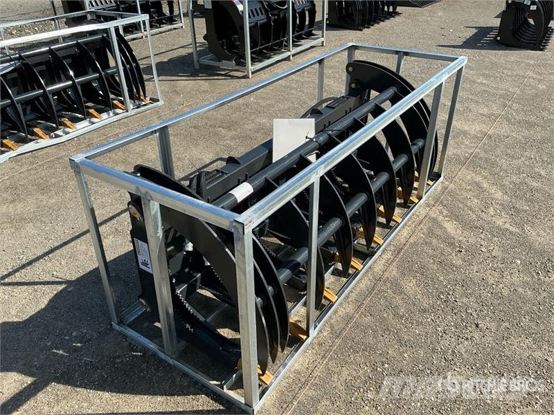 Arteer RR-78W 78 in Skid Steer Root Rake (Unused) 耙與翻草機