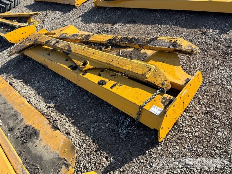  Articulated Dump Truck Tailgate Outros componentes