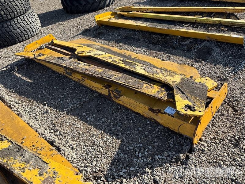  Articulated Dump Truck Tailgate Outros componentes