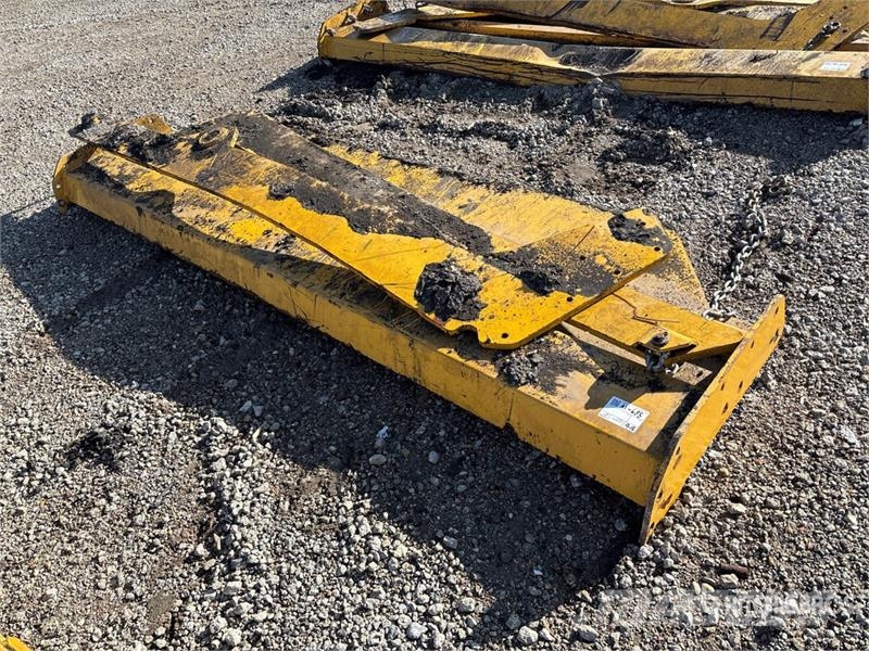  Articulated Dump Truck Tailgate Outros componentes