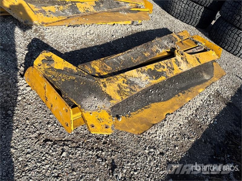  Articulated Dump Truck Tailgate Outros componentes