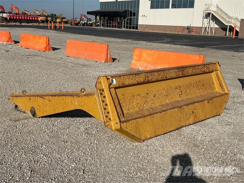 Articulated Truck Tailgate Інше обладнання