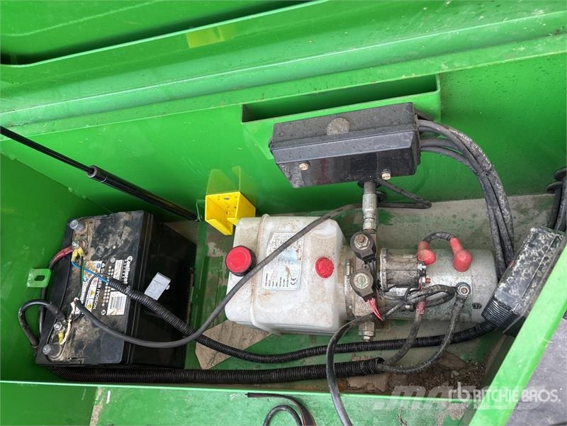 Ascend 14 ft Dump Utility Trailer Самоскиди