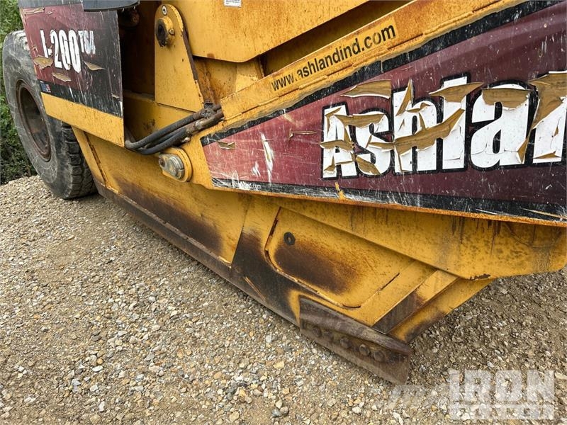 Ashland 1-200TS4 4 Tire Hydraulic Pull Scraper Скреперы