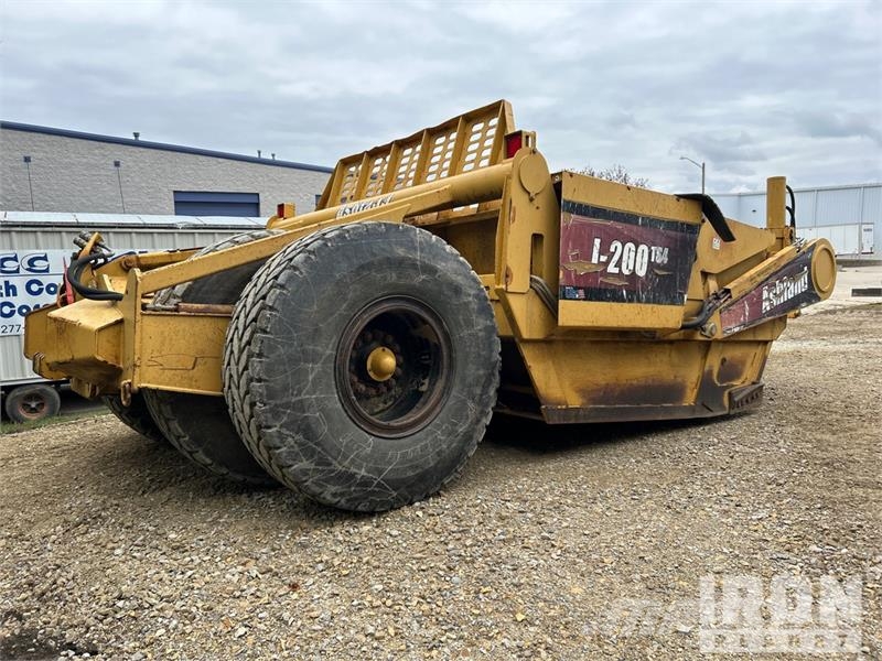 Ashland 1-200TS4 4 Tire Hydraulic Pull Scraper Скреперы