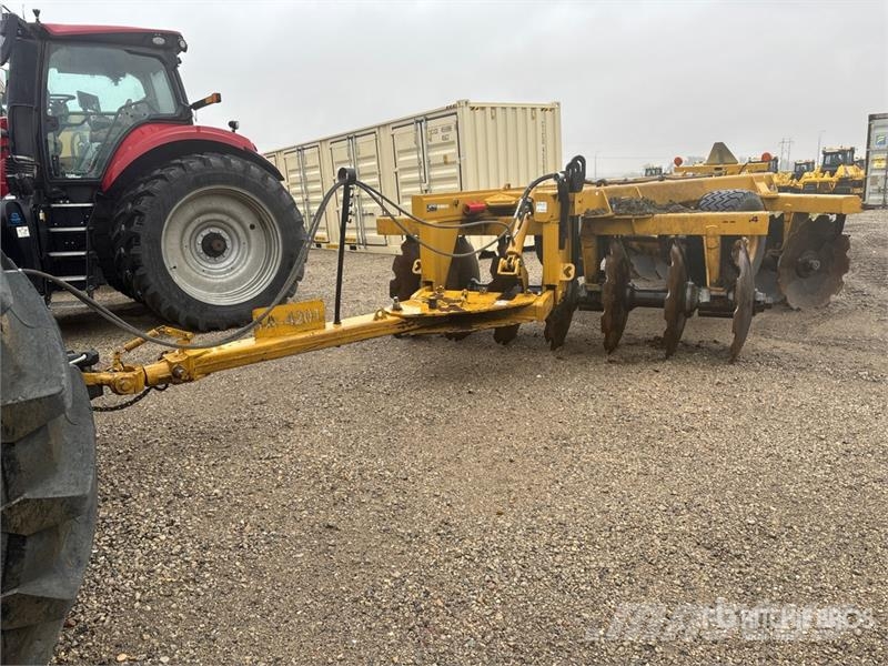 Ashland EHDW-4220-14 12 ft Offset Breaking Disc Tanierové brány