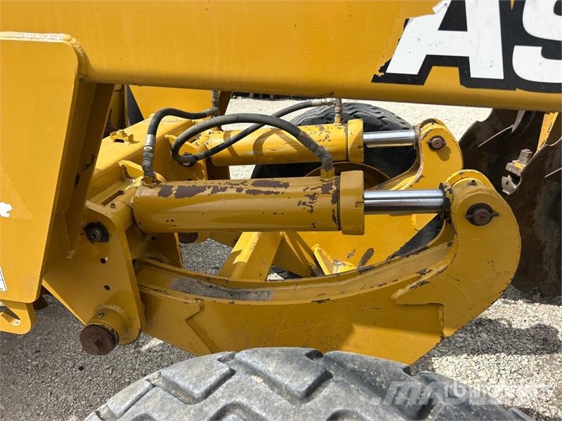 Ashland EHDW-4220-14 11 ft Offset Vertical Disc Harrow Schijveneggen