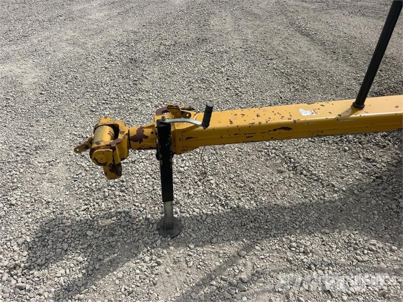Ashland EHDW-4220-14 11 ft Offset Vertical Disc Harrow Schijveneggen