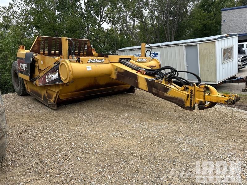 Ashland I-200TS4 4 Tire Hydraulic Pull Scraper Schaktvagnar