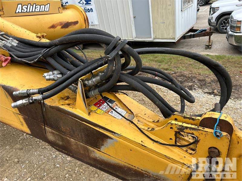 Ashland I-200TS4 4 Tire Hydraulic Pull Scraper Schaktvagnar