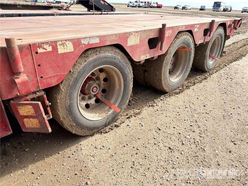 Aspen Tri/A Scissor Neck Folding Neck Trailer Lavetit