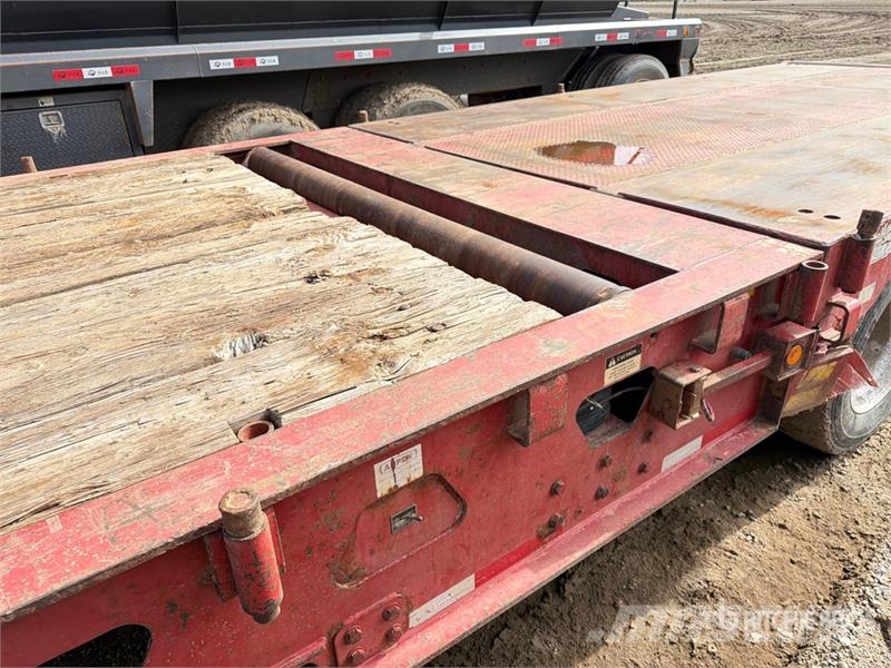 Aspen Tri/A Scissor Neck Folding Neck Trailer Lavetit