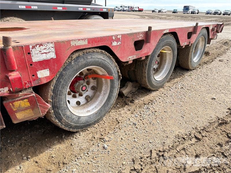 Aspen Tri/A Scissor Neck Folding Neck Trailer Lavetit