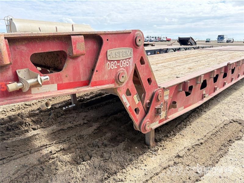 Aspen Tri/A Scissor Neck Folding Neck Trailer Lavetit