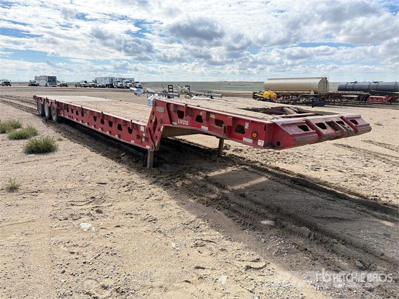 Aspen Tri/A Scissor Neck Folding Neck Trailer Lavetit