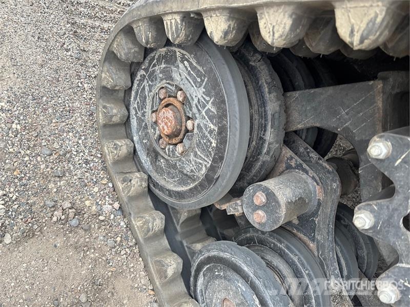 ASV RT120F Compact Track Loader Kompaktlaadurid