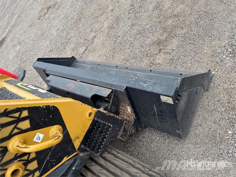 ASV RT120F Compact Track Loader Kompaktlaadurid