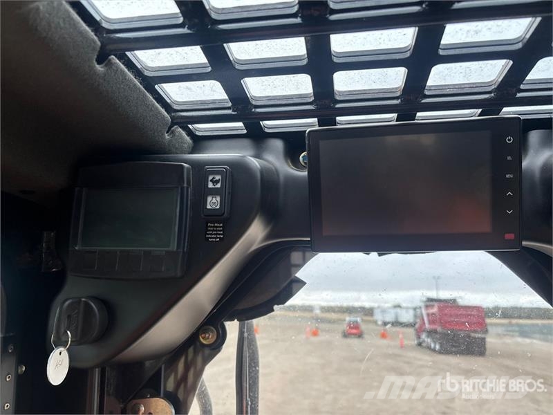 ASV RT120F Compact Track Loader Kompaktlaadurid