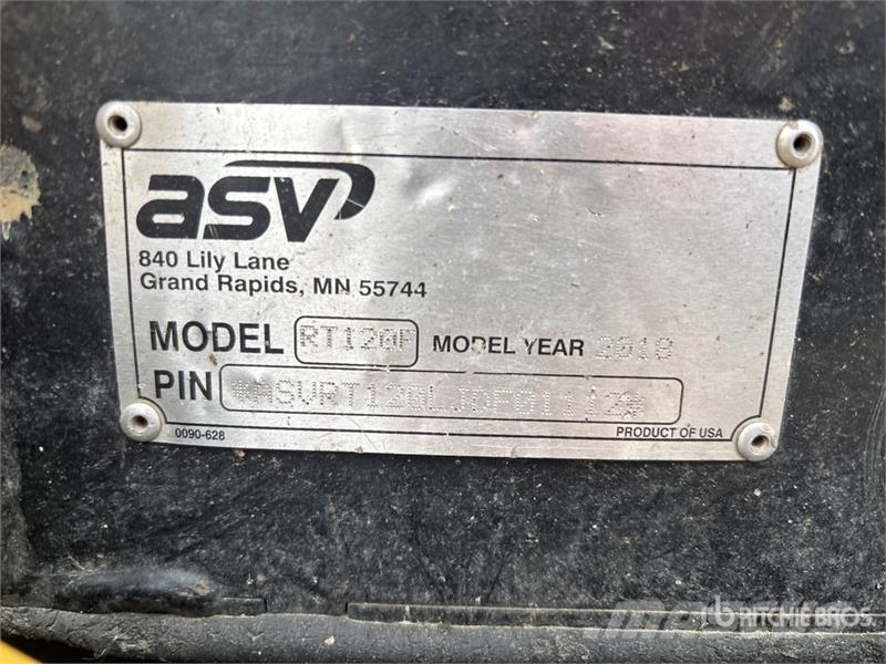 ASV RT120F Compact Track Loader Kompaktlaadurid