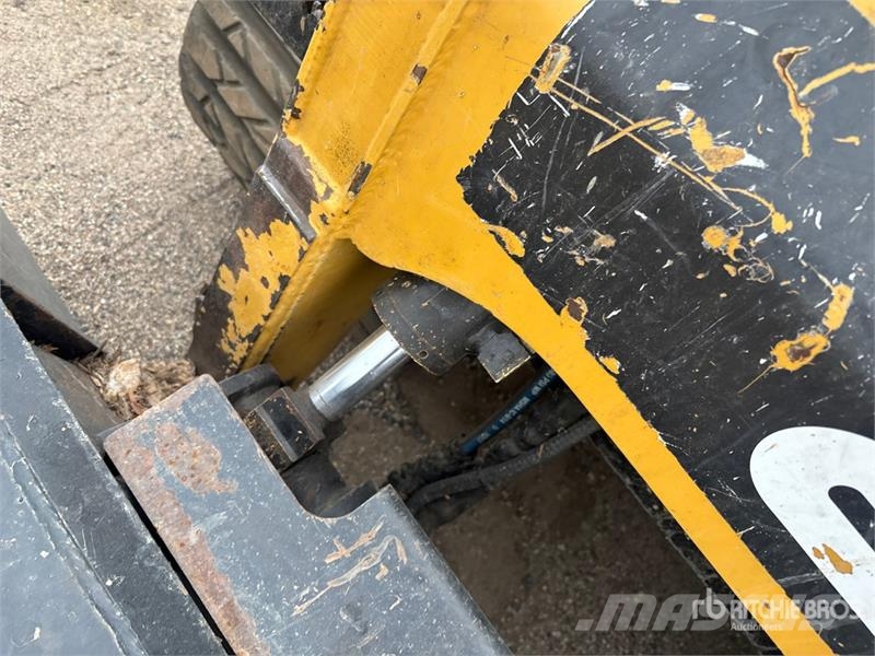 ASV RT120F Two-Speed High Flow Forestry Compact Track Kompaktlastere