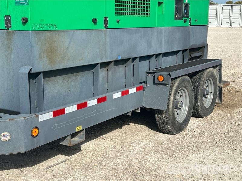 Atlas Copco QAS330 264 kW Mobile Generator Set Geradores a diesel