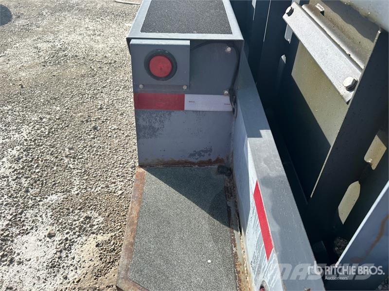 Atlas Copco QAS330 264 kW Mobile Generator Set Geradores a diesel