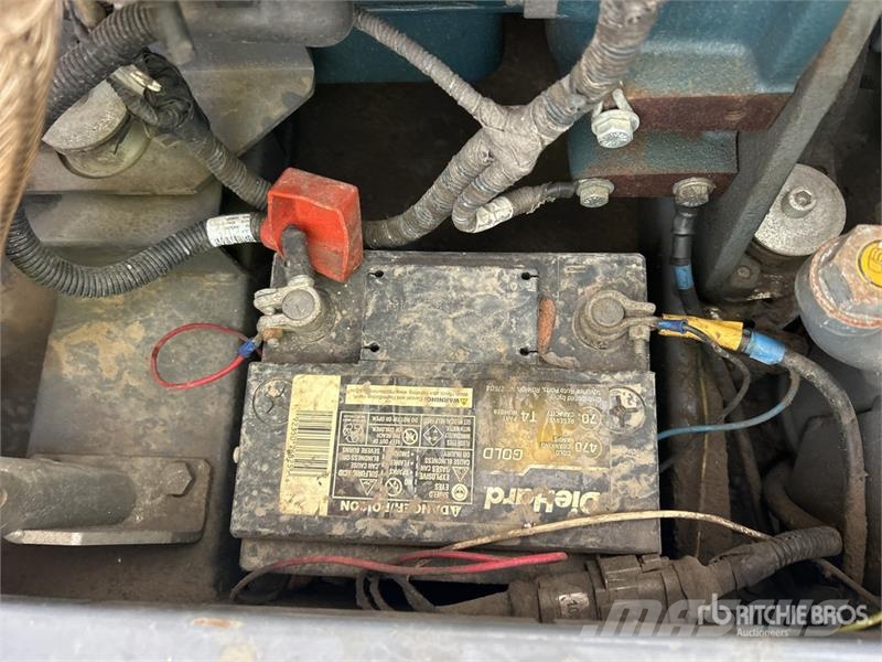 Atlas Copco XAS110 110 cfm Mobile Air Compressor 콤푸레샤