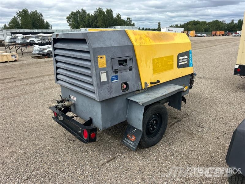 Atlas Copco XATS250 250 cfm Mobile Air Compressor 콤푸레샤