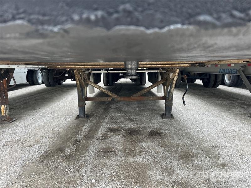 Atro 53 ft T/A Van Trailer Reboques baú