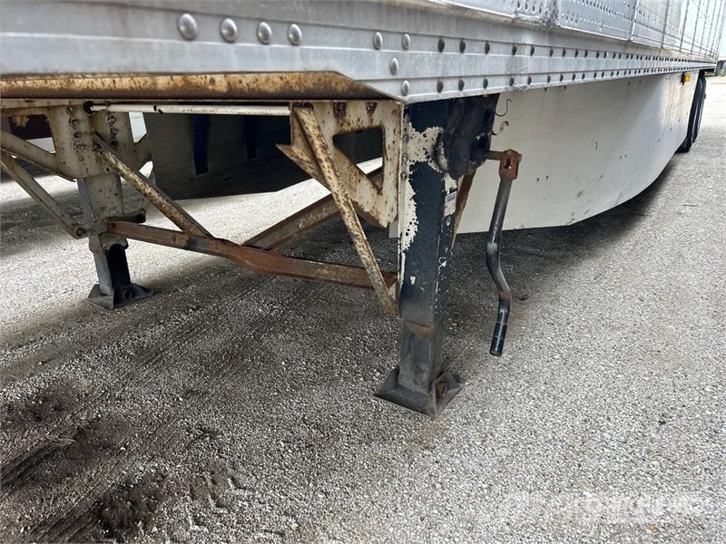 Atro 53 ft T/A Van Trailer Reboques baú