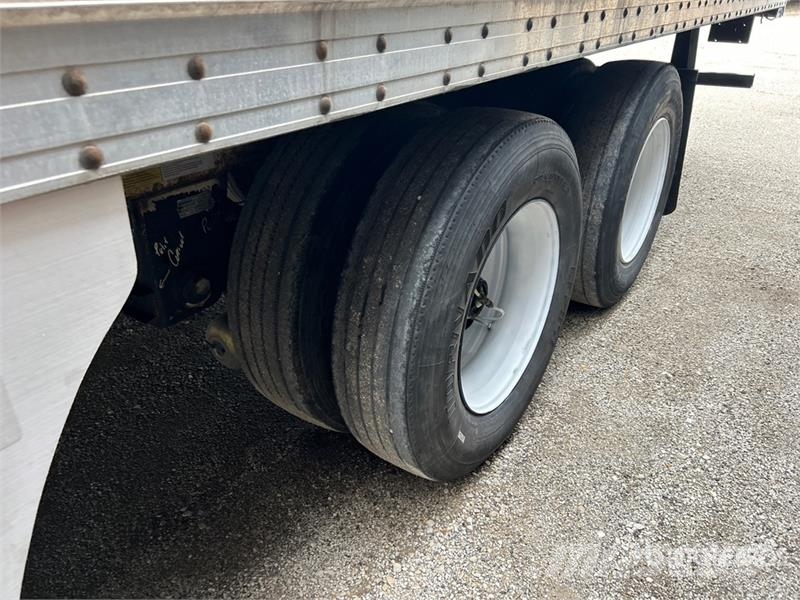 Atro 53 ft T/A Van Trailer Reboques baú