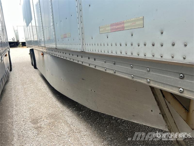Atro 53 ft T/A Van Trailer Reboques baú