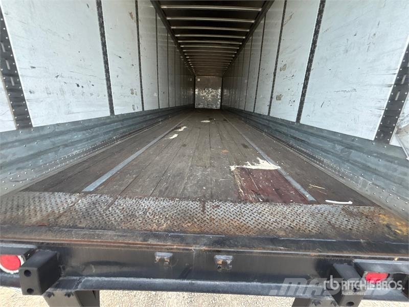Atro 53 ft x 102 in T/A Van Trailer Dobozos pótkocsik