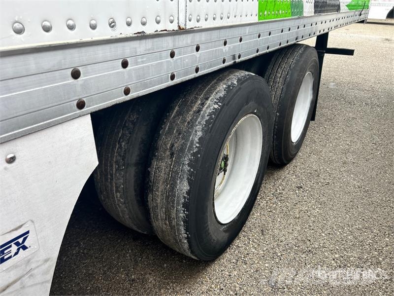 Atro 53 ft x 102 in T/A Van Trailer Skappåbygg