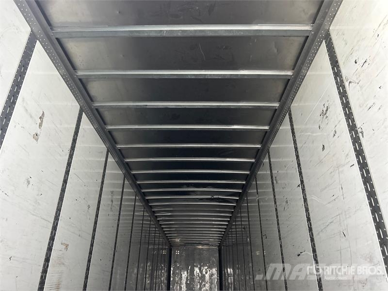 Atro 53 ft x 102 in T/A Van Trailer Dobozos pótkocsik