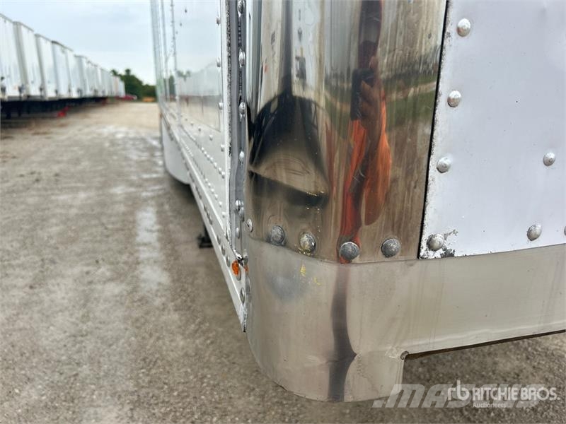 Atro 53 ft x 102 in T/A Van Trailer Dobozos pótkocsik
