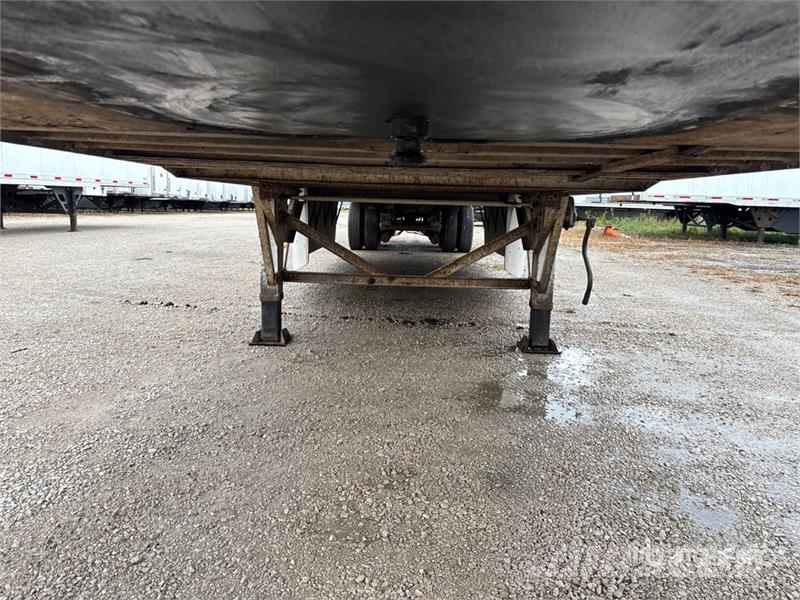Atro 53 ft x 102 in T/A Van Trailer Dobozos pótkocsik