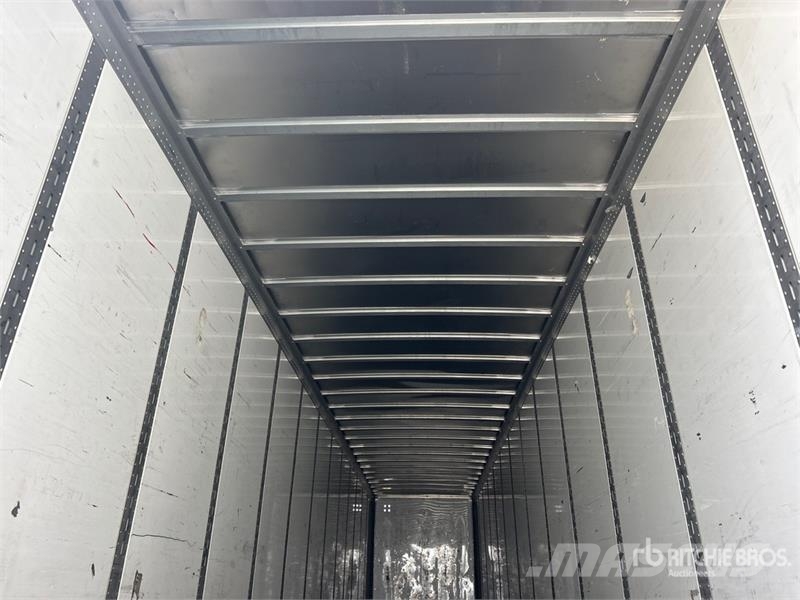 Atro 53 ft x 102 in T/A Van Trailer Dobozos pótkocsik