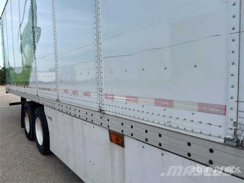 Atro 53 ft x 102 in T/A Van Trailer Dobozos pótkocsik