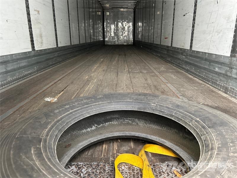 Atro 53 ft x 102 in T/A Van Trailer Dobozos pótkocsik