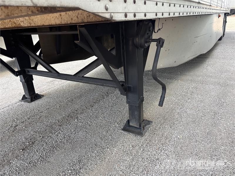  Atro 53 ft x 102 in T/A Van Trailer Ремаркета фургони