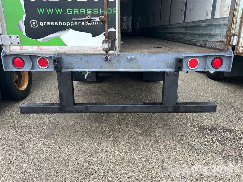 Atro 53 ft x 102 in T/A Van Trailer Skappåbygg