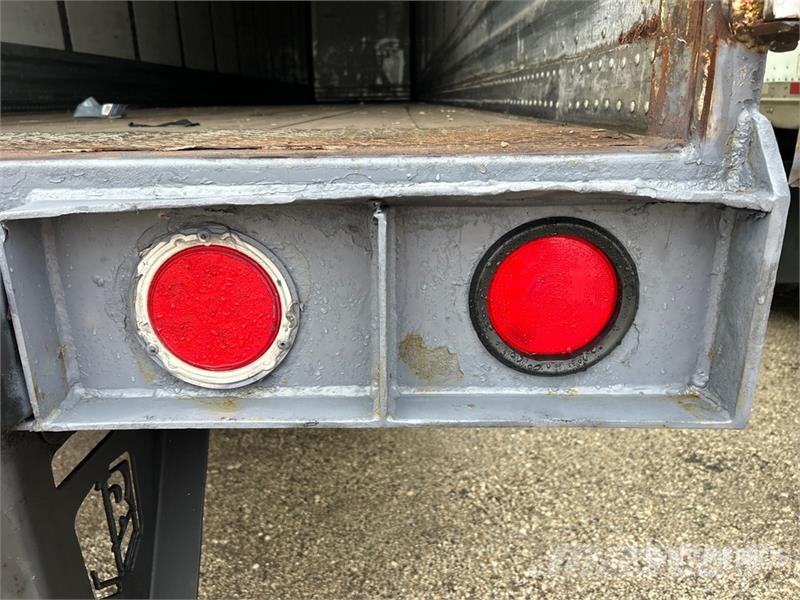 Atro 53 ft x 102 in T/A Van Trailer Skappåbygg